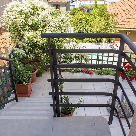 Apartment Maria *