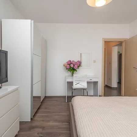 Maria Apartment *